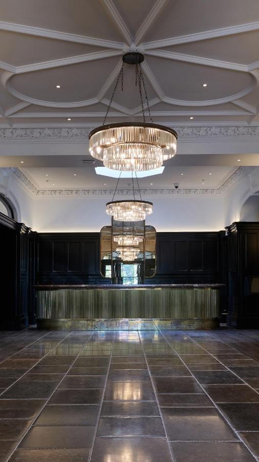 Cameron House on Loch Lomond Alexandria Exteriör bild The hotel's lobby