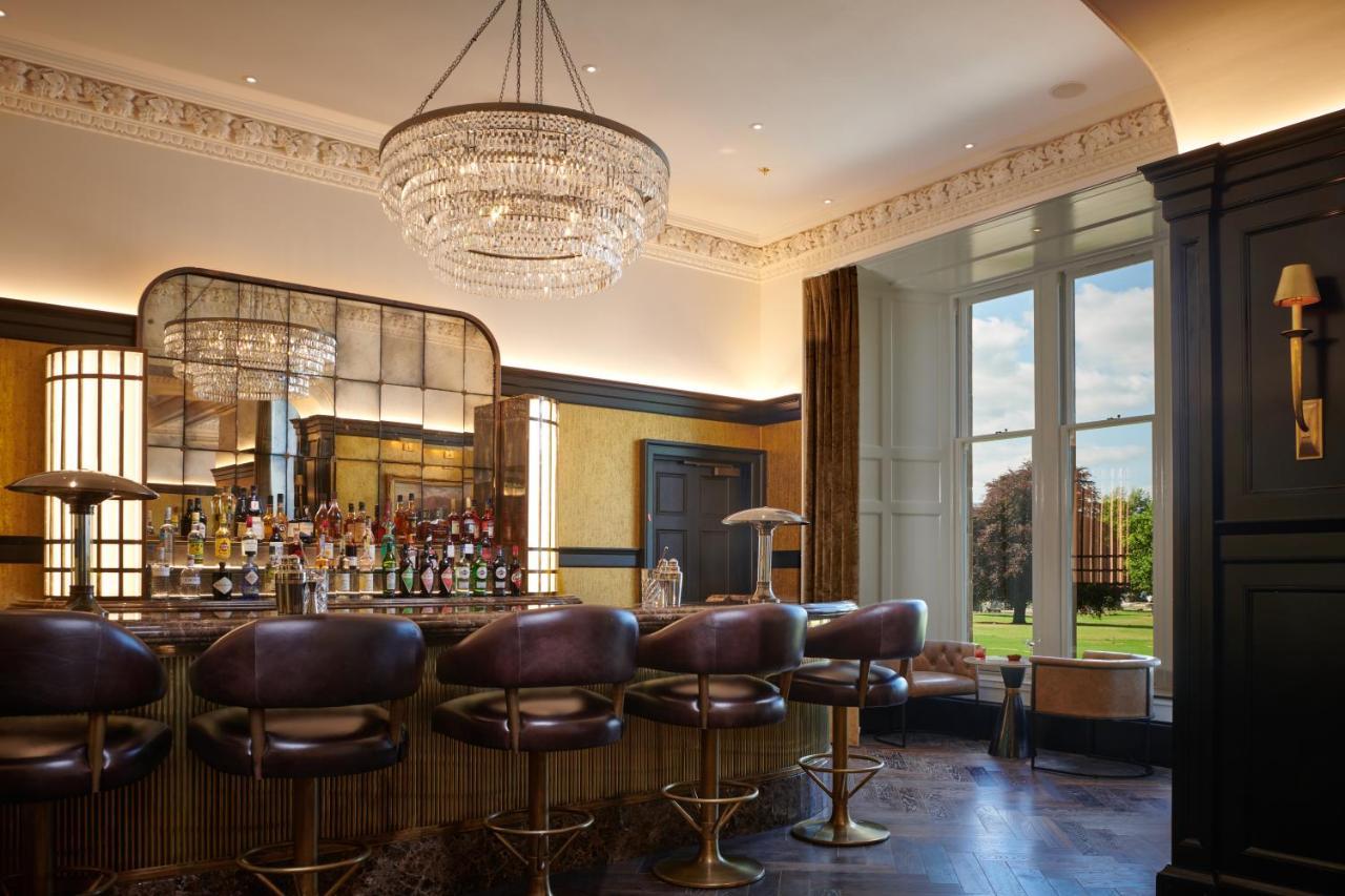Cameron House on Loch Lomond Alexandria Exteriör bild The Bar at The Ivy Temple Row